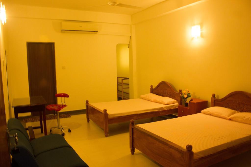 Hotel Senora กตรคาม ห้อง รูปภาพ