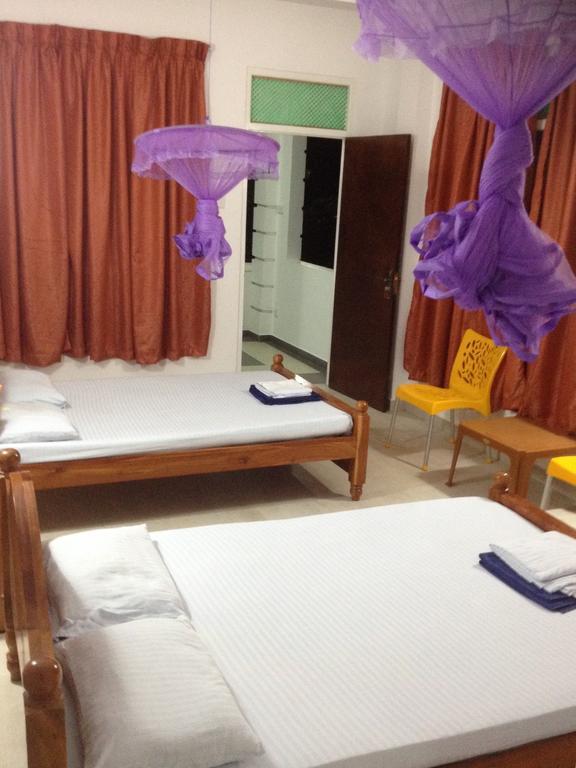 Hotel Senora กตรคาม ภายนอก รูปภาพ